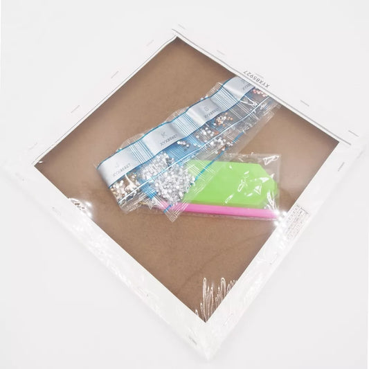 Deimantinė mozaika „Mergaitė su karvyte“ (su rėmeliu)