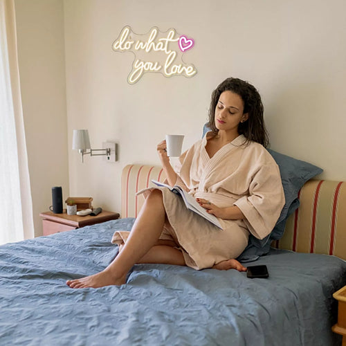 Dekoracinis šviestuvas "Do What You Love"