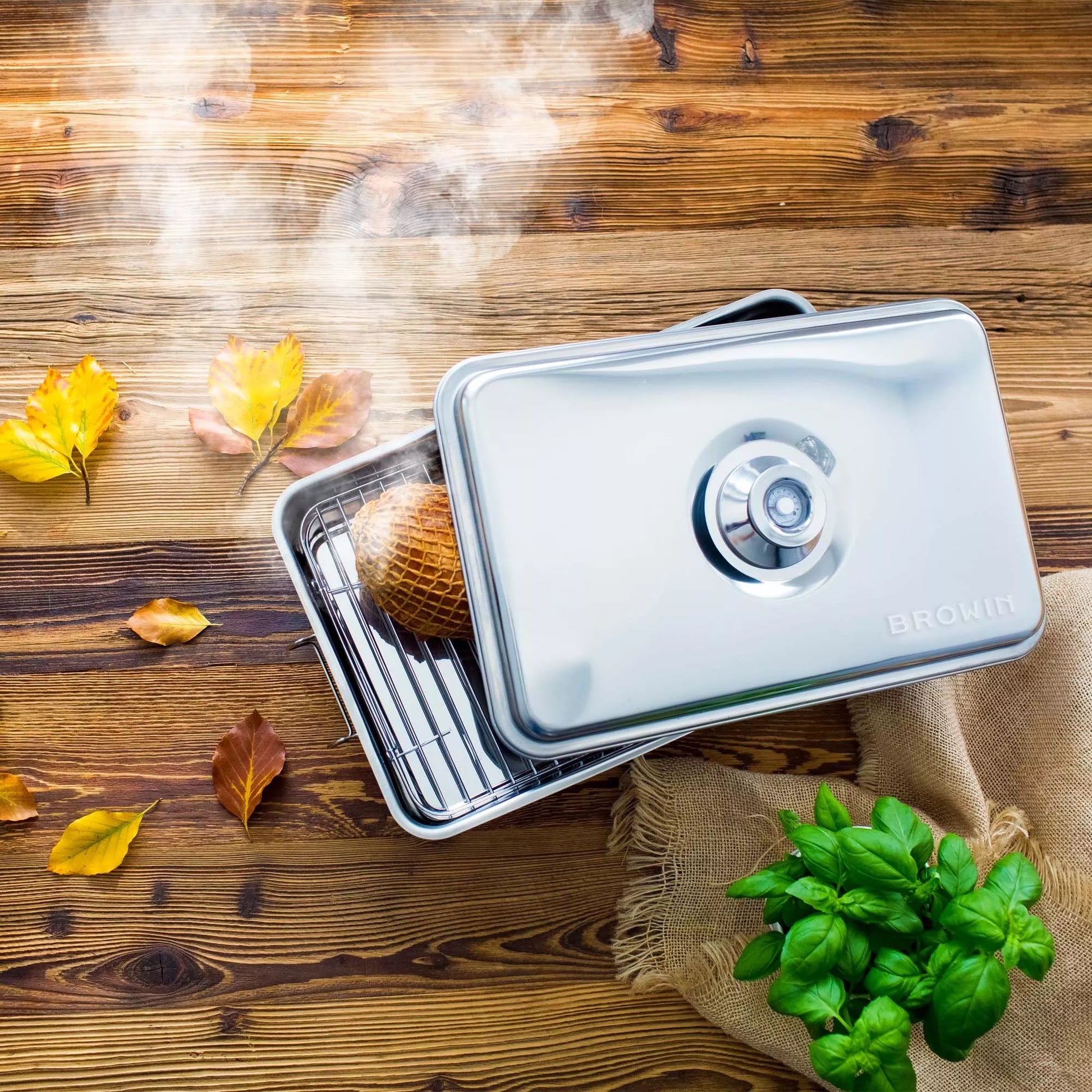 Mobilioji nerūdijančio plieno rūkykla